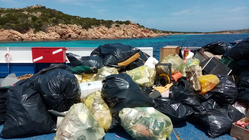 Giornata Ecologica 22.05.21: tonnellate di rifiuti raccolti