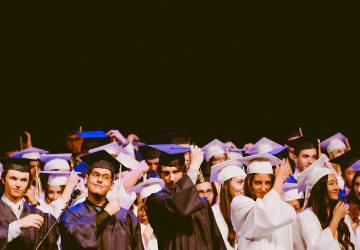 Bando Tesi di laurea: presentazione istanze entro il 28 agosto 2022