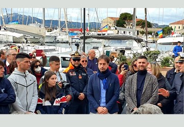 A Lipari applausi per il Nautico di La Maddalena